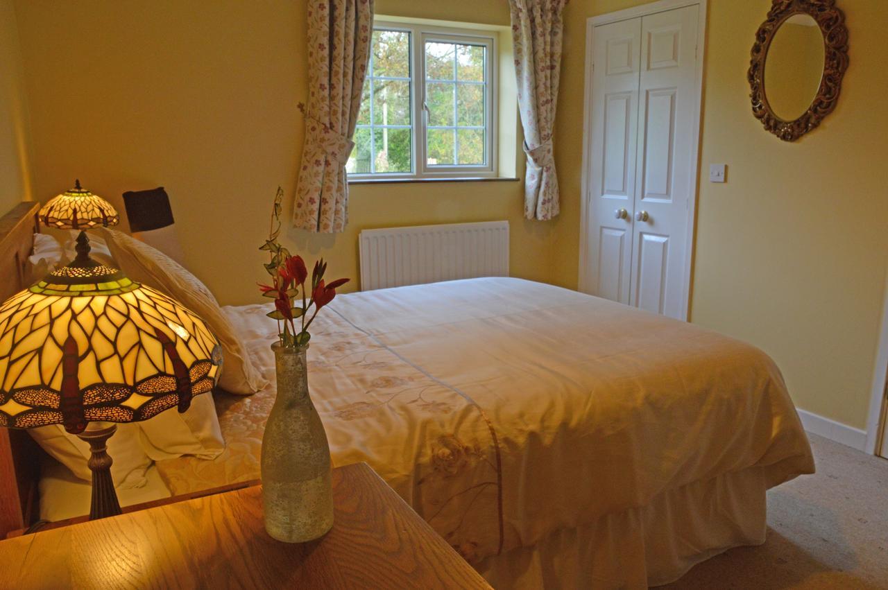 Bryn Hebog Bed & Breakfast Carmarthen Bagian luar foto