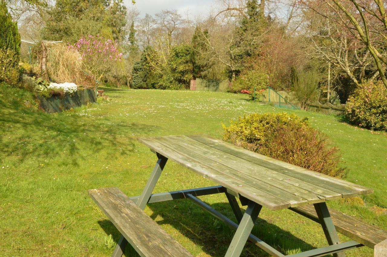 Bryn Hebog Bed & Breakfast Carmarthen Bagian luar foto